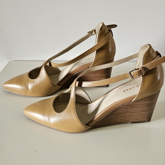 Cole Haan Nude Wedge sz.8 - Picture 2 of 10